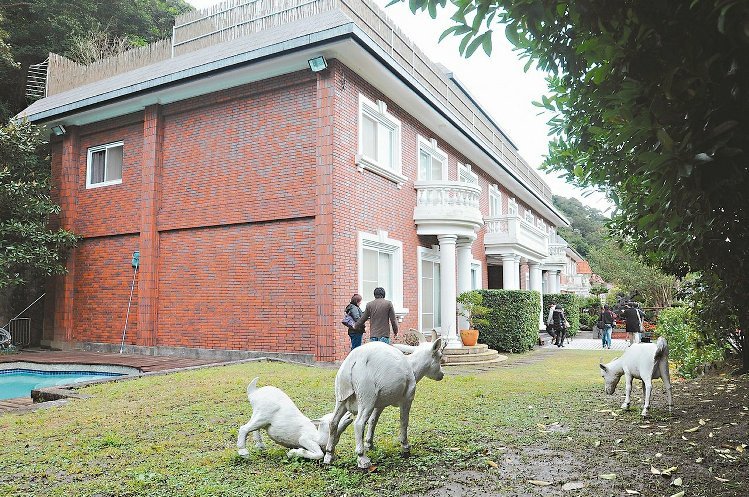 台湾居住人口_台湾人口密度(2)