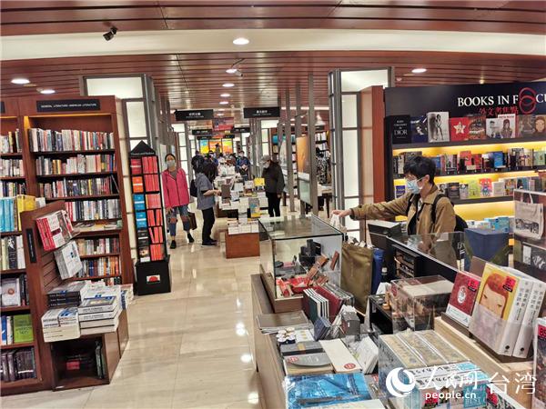誠品敦南店是最早的24小時書店。記者 孫立極攝