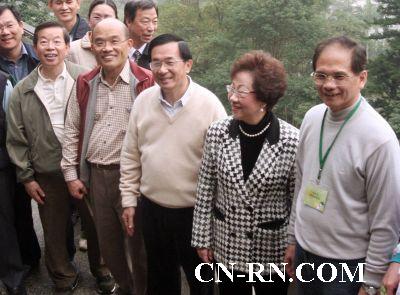 中评:绿营 天王 瞄准2012 大选 消费扁剩余价值