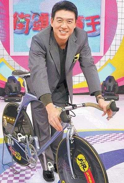 组图:Hebe性幻想对象是蒋介石曾孙 (3)--台湾频