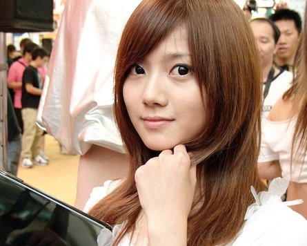 组图:台人气美女豆花<em>妹</em>性感主持<em>处女</em>秀 (10)-