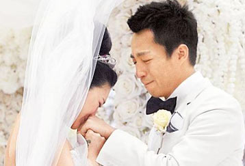 汪小菲称婚礼非作秀未给独家 怒斥张朝阳不够意思